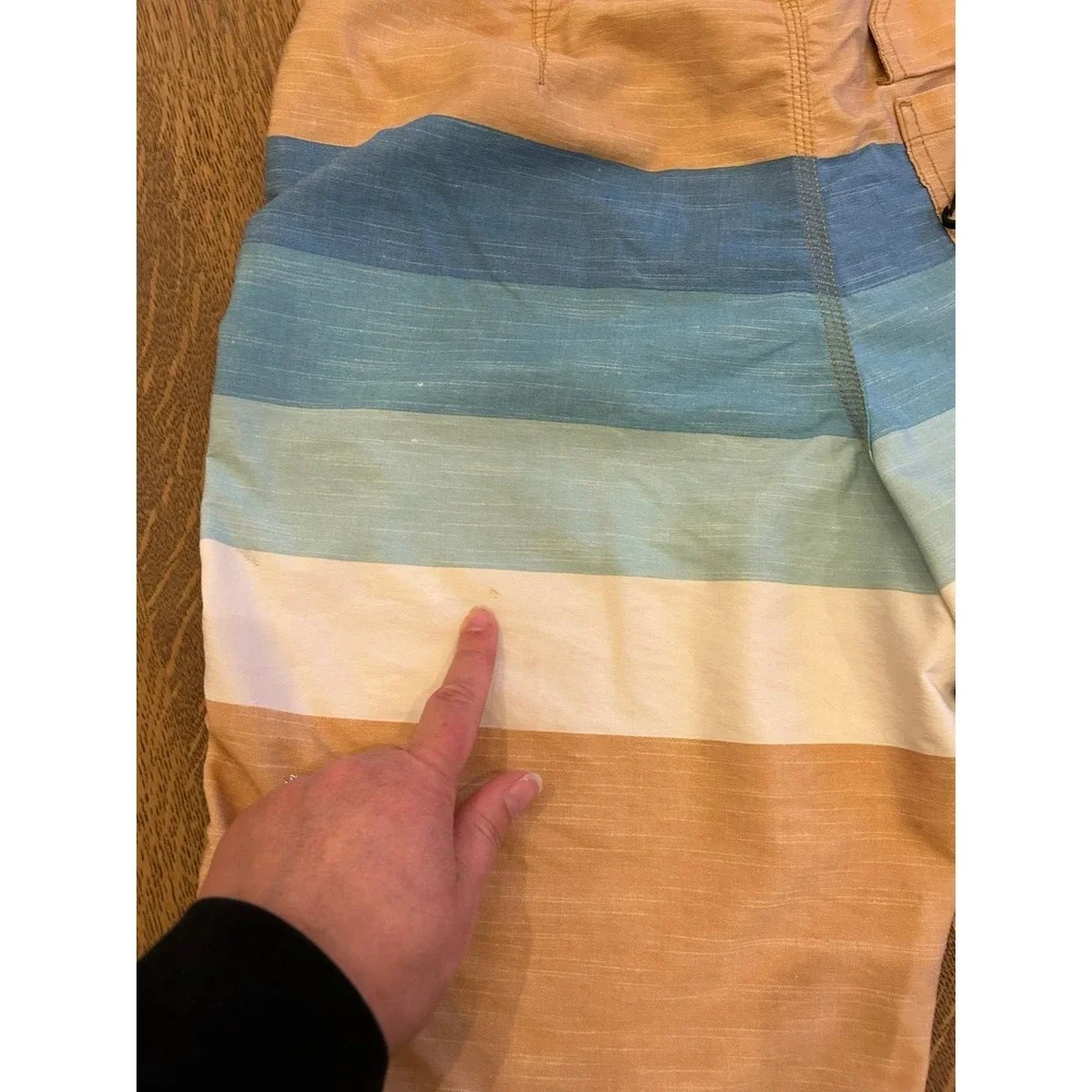 Reef Men's Board shorts size‎ 31
